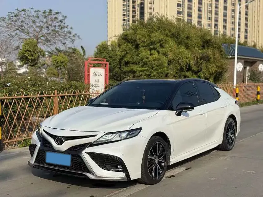 2022 Toyota Camry 2.0L 178HP L4 CVT,autocango,china used car exporter,china ev exporter,chinese used car exporter,chinese used ev exporter