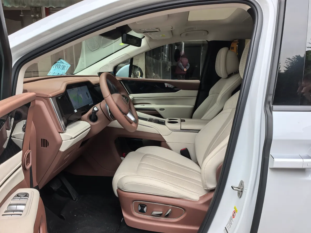 2025 BYD Xia 1.5T 156HP L4 E-CVT PHEV 36.6KWH,autocango,china used car exporter,china ev exporter,chinese used car exporter,chinese used ev exporter