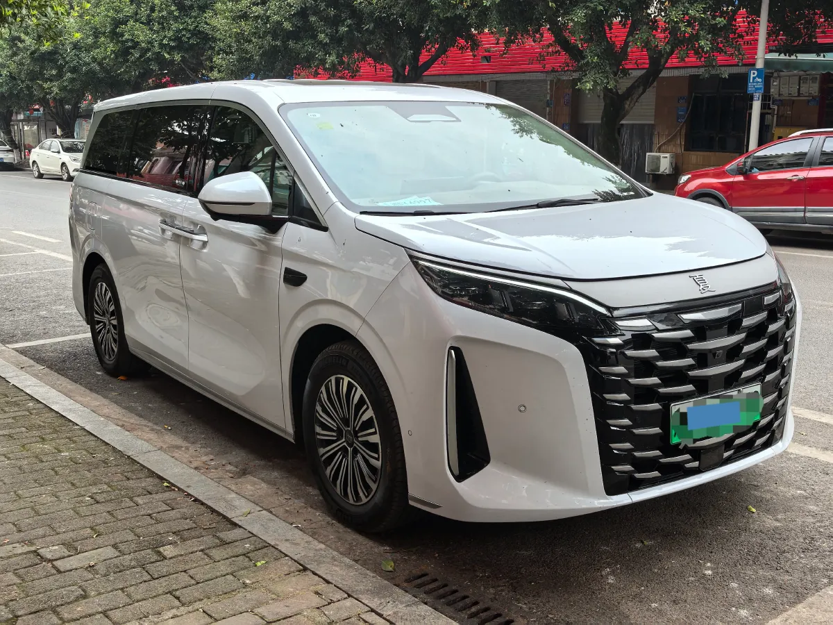 2025 BYD Xia 1.5T 156HP L4 E-CVT PHEV 36.6KWH,autocango,china used car exporter,china ev exporter,chinese used car exporter,chinese used ev exporter
