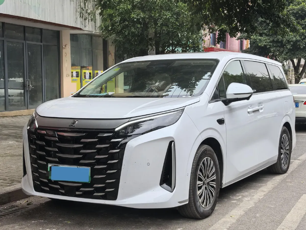 2025 BYD Xia 1.5T 156HP L4 E-CVT PHEV 36.6KWH,autocango,china used car exporter,china ev exporter,chinese used car exporter,chinese used ev exporter