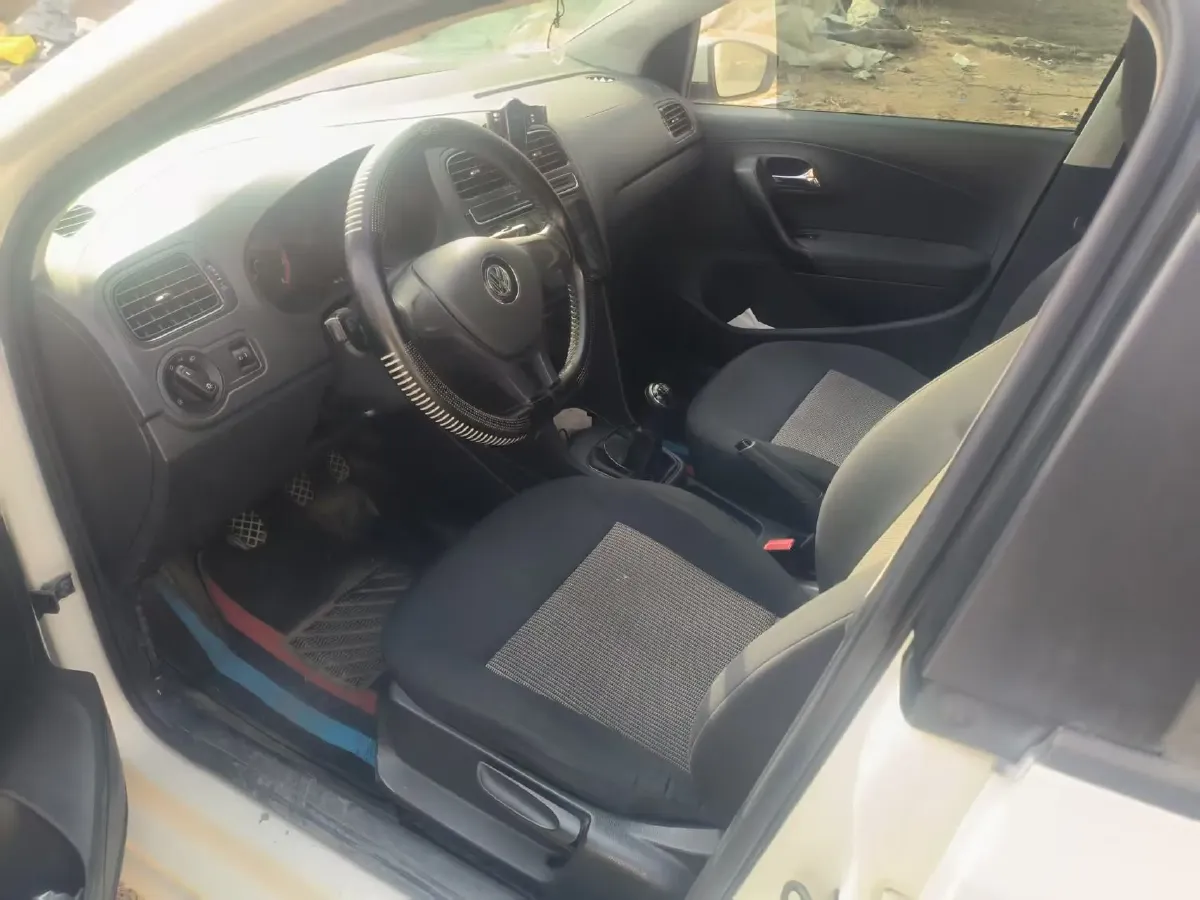 2016 Volkswagen Polo 1.4L 90HP L4 5MT,autocango,china used car exporter,china ev exporter,chinese used car exporter,chinese used ev exporter