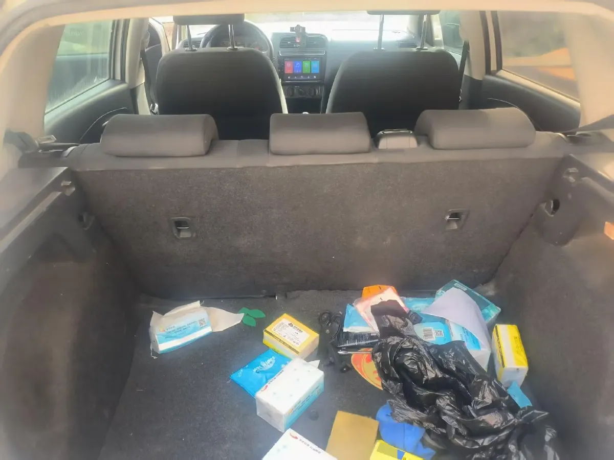 2016 Volkswagen Polo 1.4L 90HP L4 5MT,autocango,china used car exporter,china ev exporter,chinese used car exporter,chinese used ev exporter