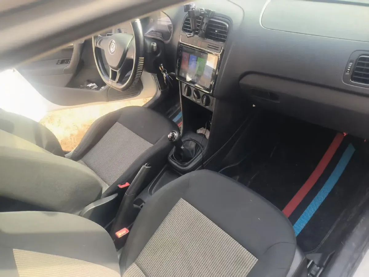 2016 Volkswagen Polo 1.4L 90HP L4 5MT,autocango,china used car exporter,china ev exporter,chinese used car exporter,chinese used ev exporter