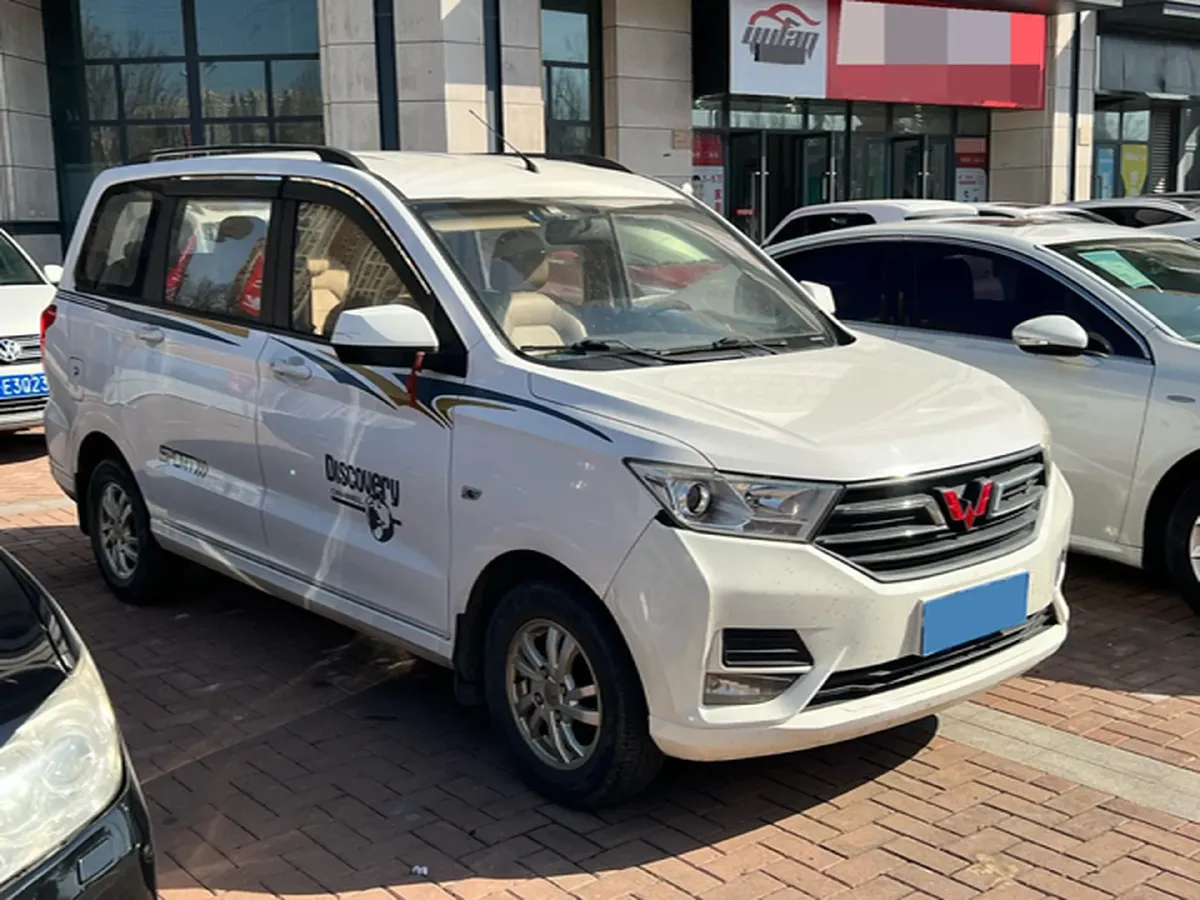 2019 WuLing HongGuang 1.5L 99HP L4 6MT,autocango,china used car exporter,china ev exporter,chinese used car exporter,chinese used ev exporter