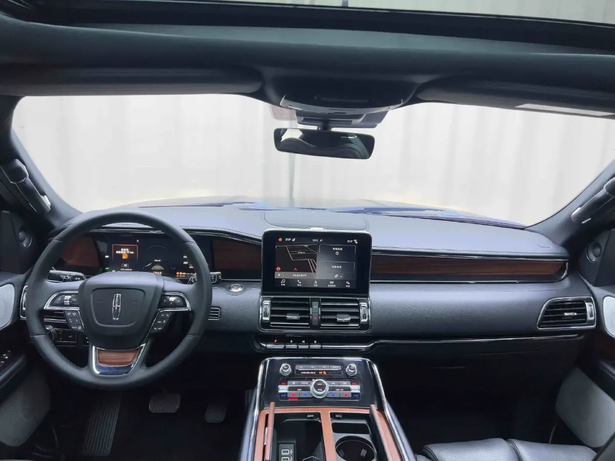 2018 Lincoln Navigator 3.5T 415HP V6 10AT,autocango,china used car exporter,china ev exporter,chinese used car exporter,chinese used ev exporter