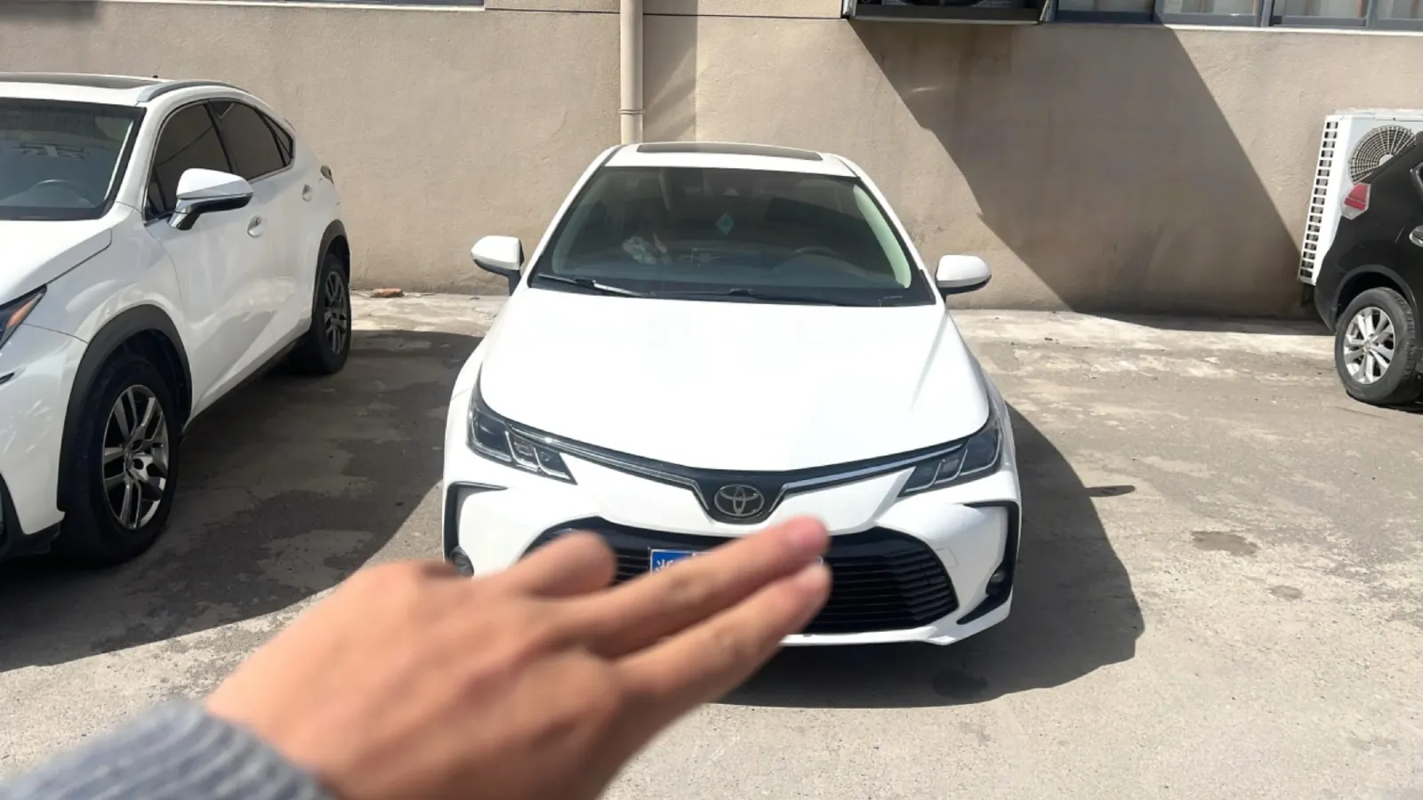 2021 Toyota Corolla 1.2T 116HP L4 CVT,autocango,china used car exporter,china ev exporter,chinese used car exporter,chinese used ev exporter