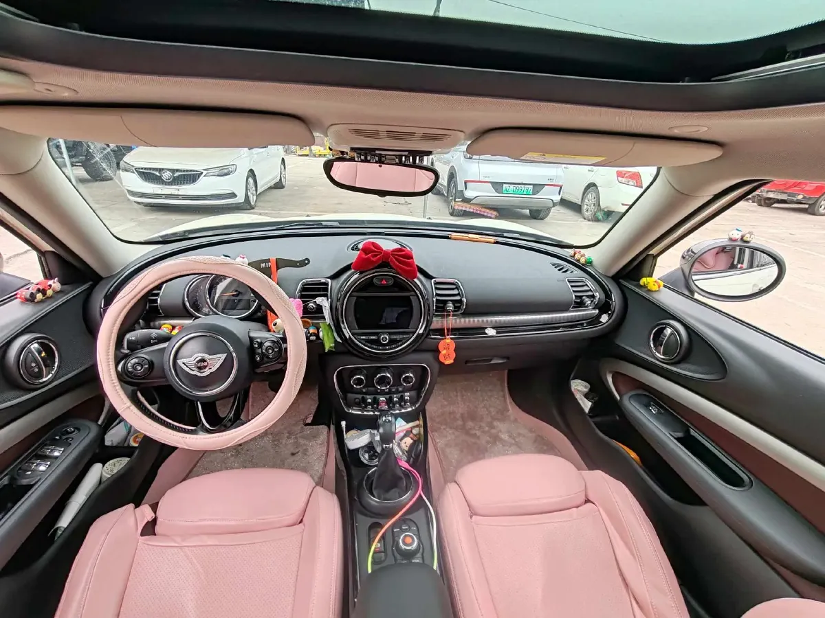 2016 MINI CLUBMAN 1.5T 136HP L3 6AT,autocango,china used car exporter,china ev exporter,chinese used car exporter,chinese used ev exporter