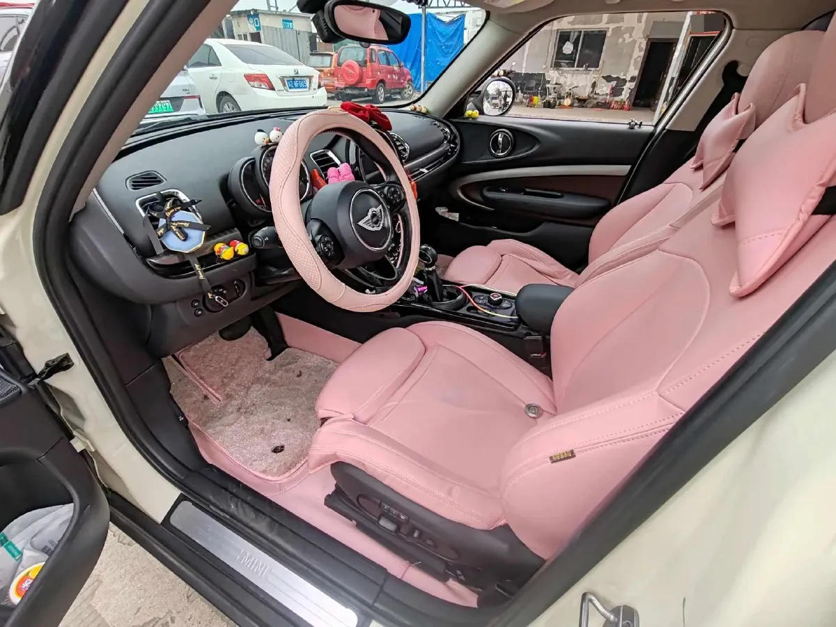 2016 MINI CLUBMAN 1.5T 136HP L3 6AT,autocango,china used car exporter,china ev exporter,chinese used car exporter,chinese used ev exporter