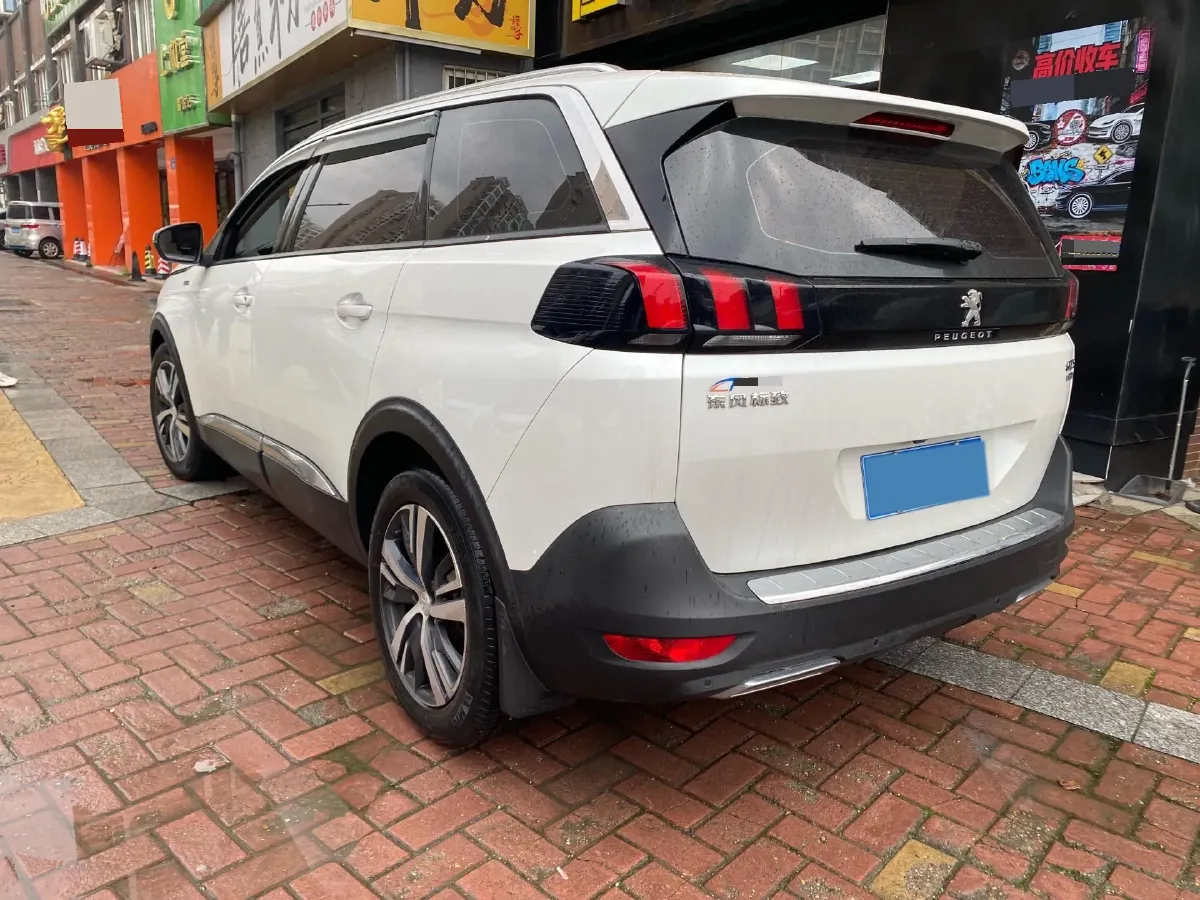 2019 Peugeot 5008 1.6T 167HP L4 6AT,autocango,china used car exporter,china ev exporter,chinese used car exporter,chinese used ev exporter