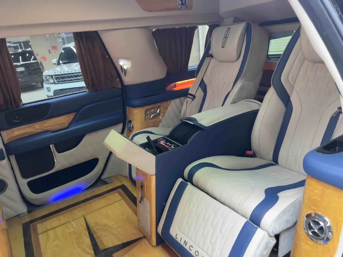 2018 Mercedes-Benz GLS Class 3.0T 333HP V6 9AT,autocango,china used car exporter,china ev exporter,chinese used car exporter,chinese used ev exporter