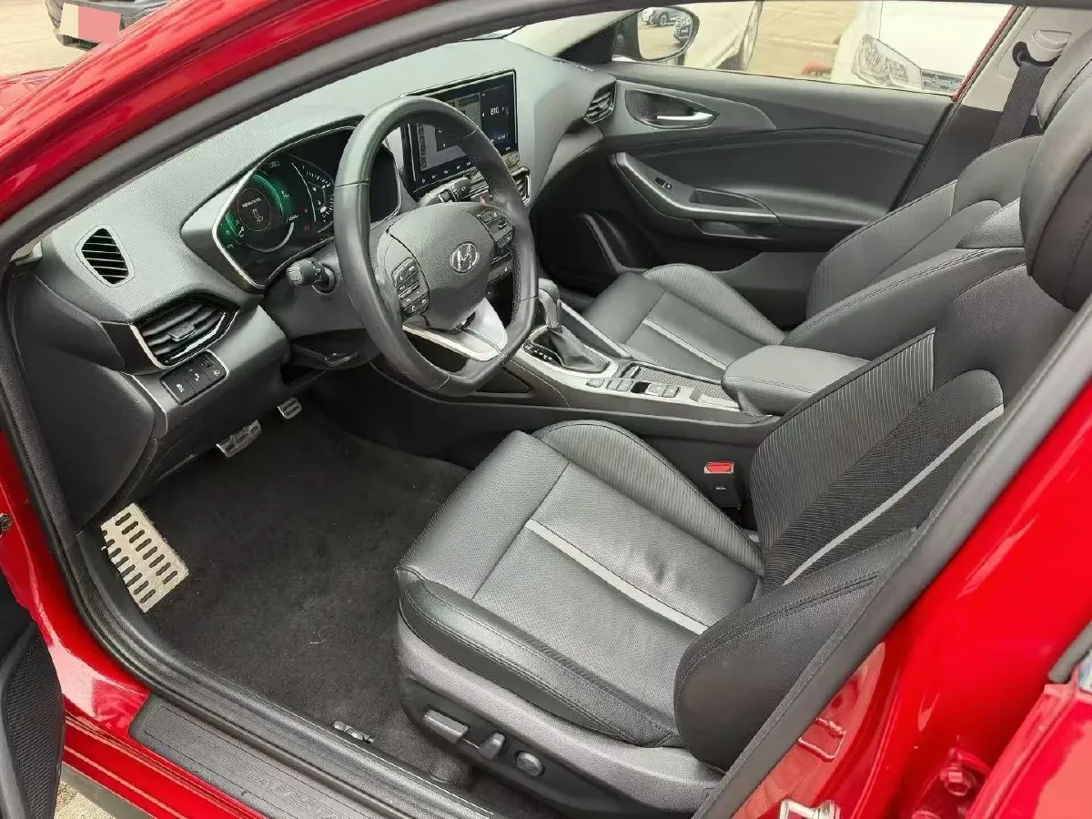 2019 Hyundai La Festa 1.6T 204HP L4 7DCT,autocango,china used car exporter,china ev exporter,chinese used car exporter,chinese used ev exporter