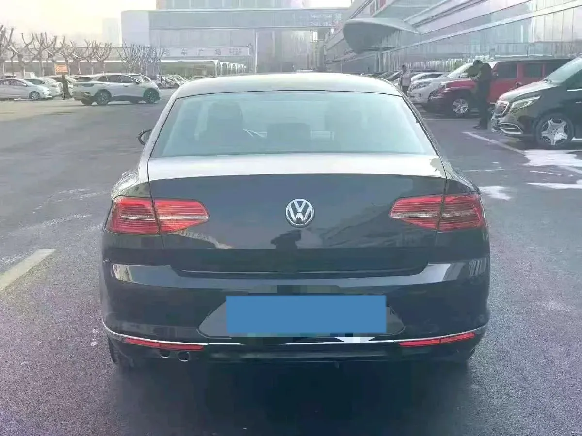 2020 Volkswagen Magotan 1.4T 150HP L4 7DCT,autocango,china used car exporter,china ev exporter,chinese used car exporter,chinese used ev exporter