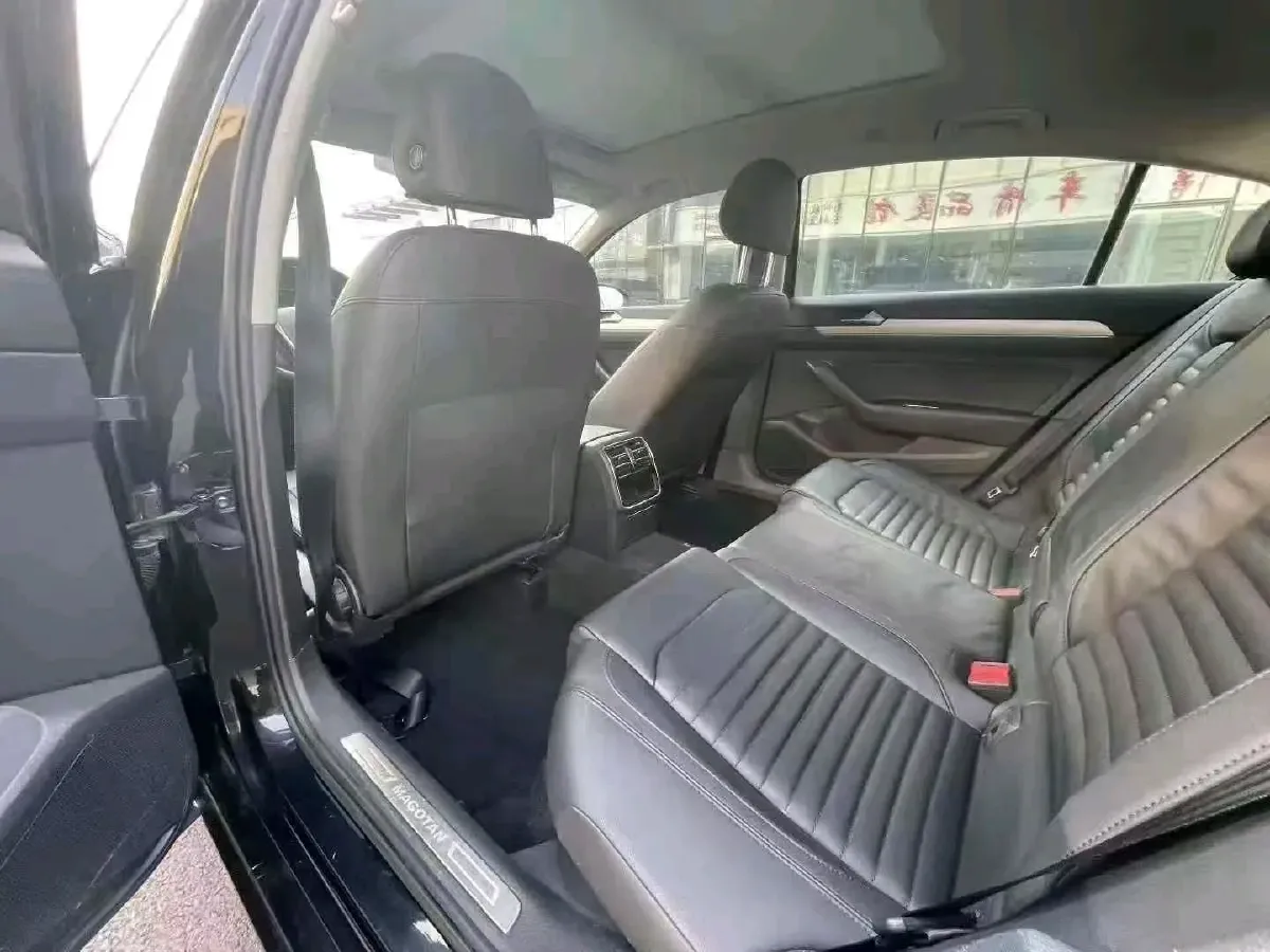 2020 Volkswagen Magotan 1.4T 150HP L4 7DCT,autocango,china used car exporter,china ev exporter,chinese used car exporter,chinese used ev exporter