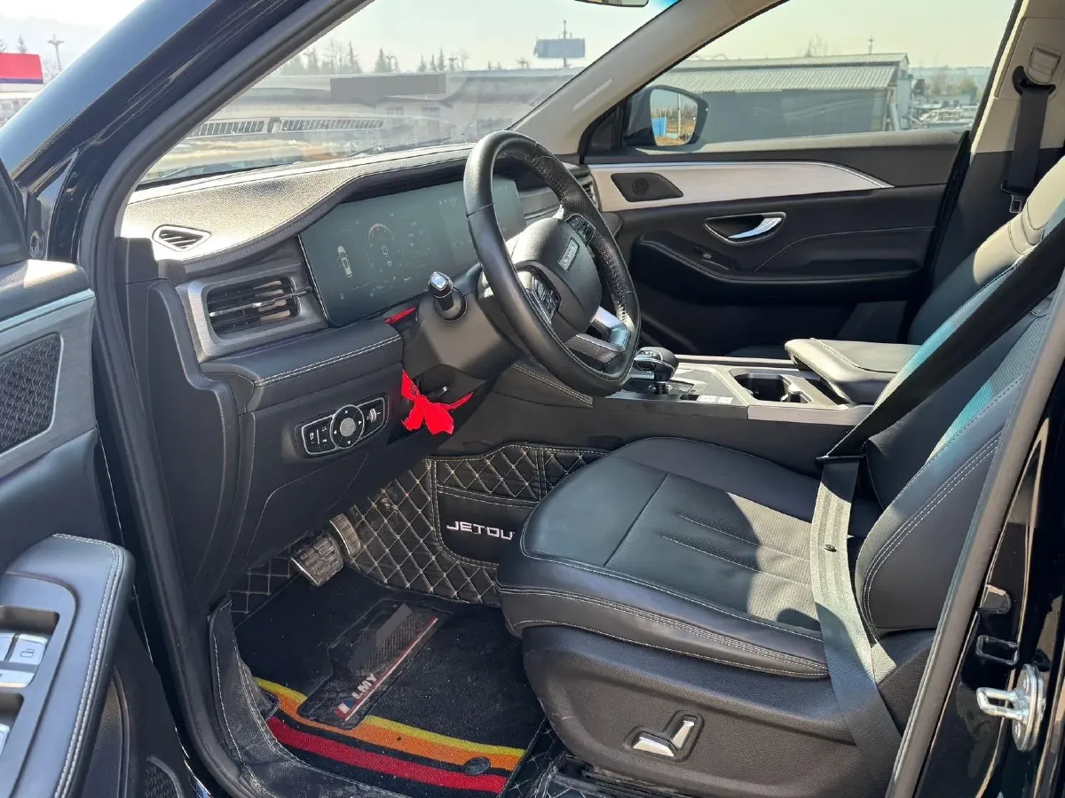 2021 Jetour X90 Plus 1.6T 197HP L4 7DCT,autocango,china used car exporter,china ev exporter,chinese used car exporter,chinese used ev exporter