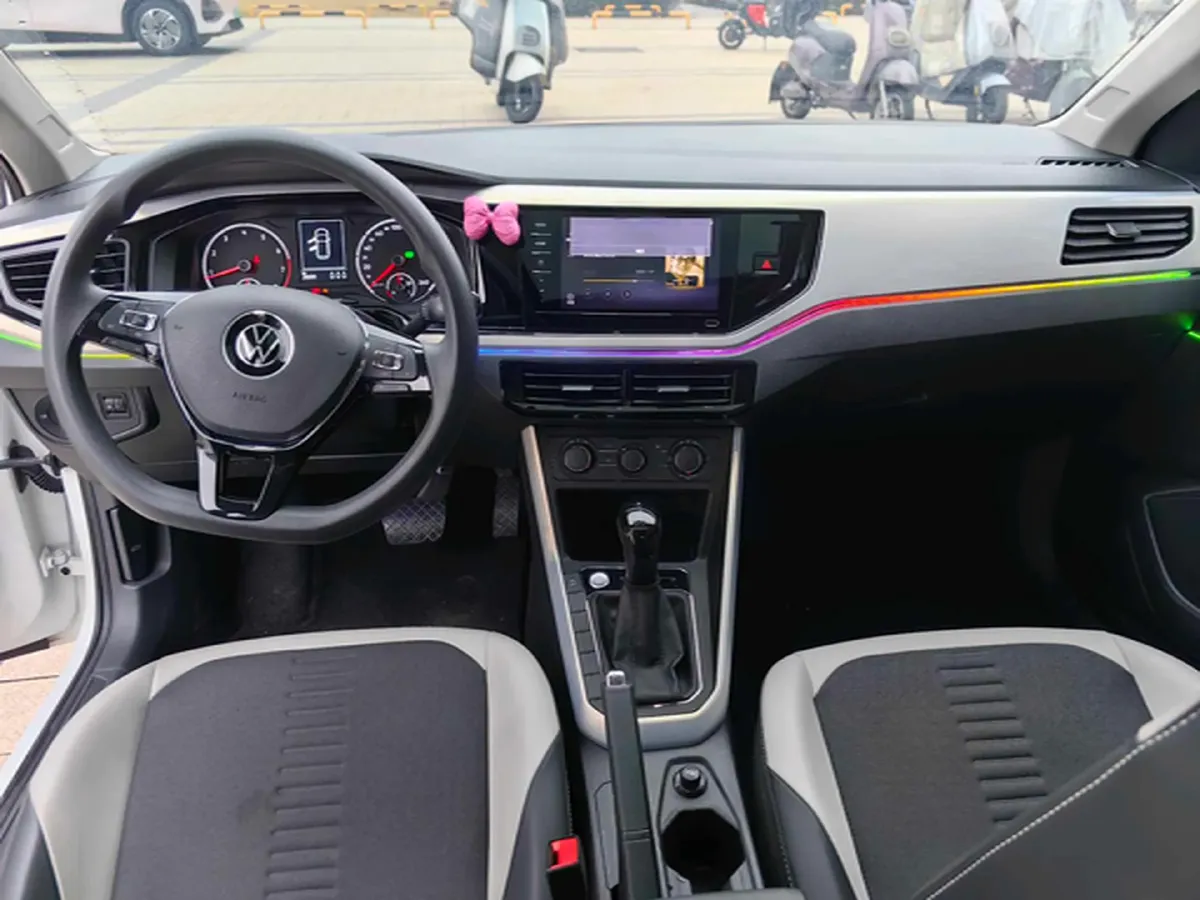 2023 Volkswagen Polo 1.5L 113HP L4 6AT,autocango,china used car exporter,china ev exporter,chinese used car exporter,chinese used ev exporter