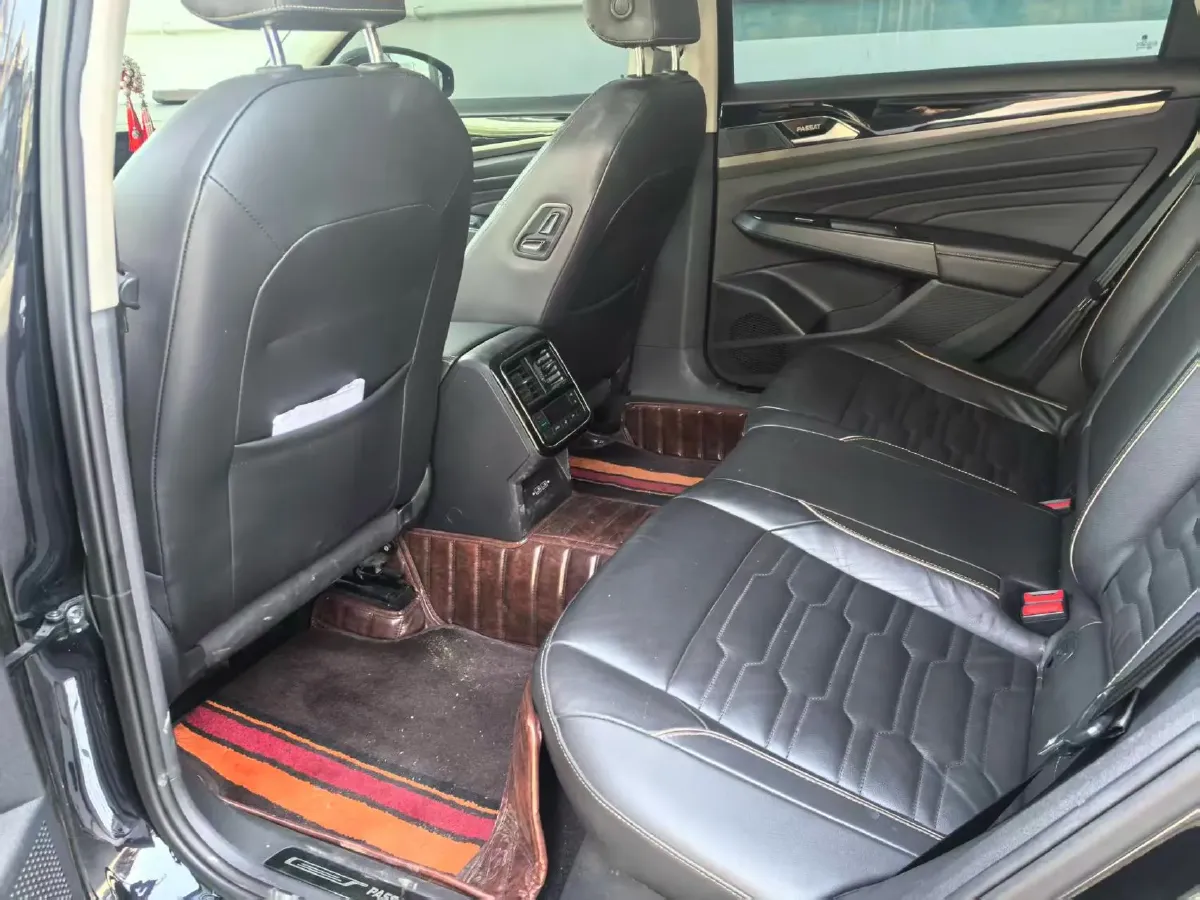 2019 Skoda Kodiak 2.0T 186HP L4 7DCT,autocango,china used car exporter,china ev exporter,chinese used car exporter,chinese used ev exporter