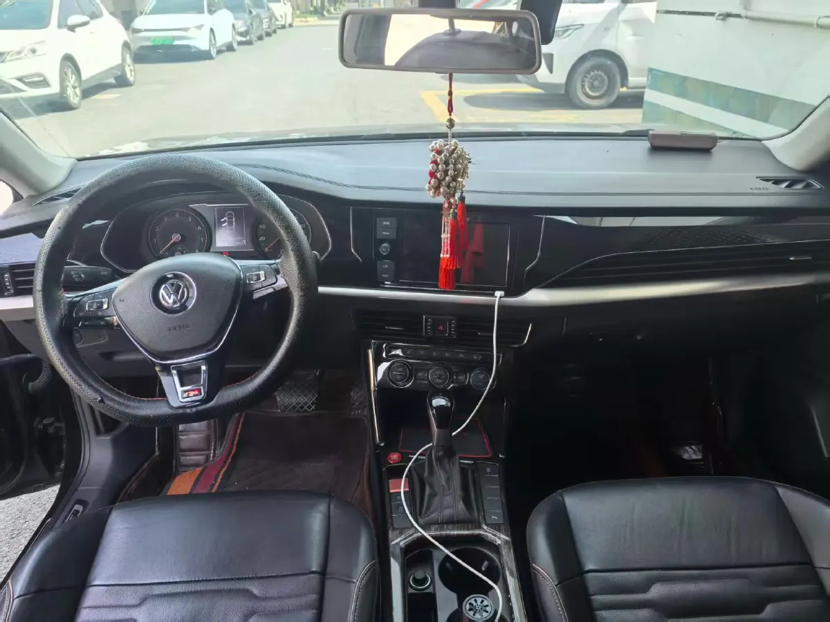 2019 Skoda Kodiak 2.0T 186HP L4 7DCT,autocango,china used car exporter,china ev exporter,chinese used car exporter,chinese used ev exporter