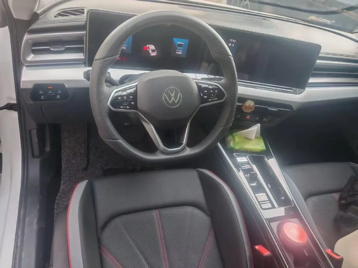 2024 Volkswagen Lamando 1.4T 150HP L4 7DCT,autocango,china used car exporter,china ev exporter,chinese used car exporter,chinese used ev exporter