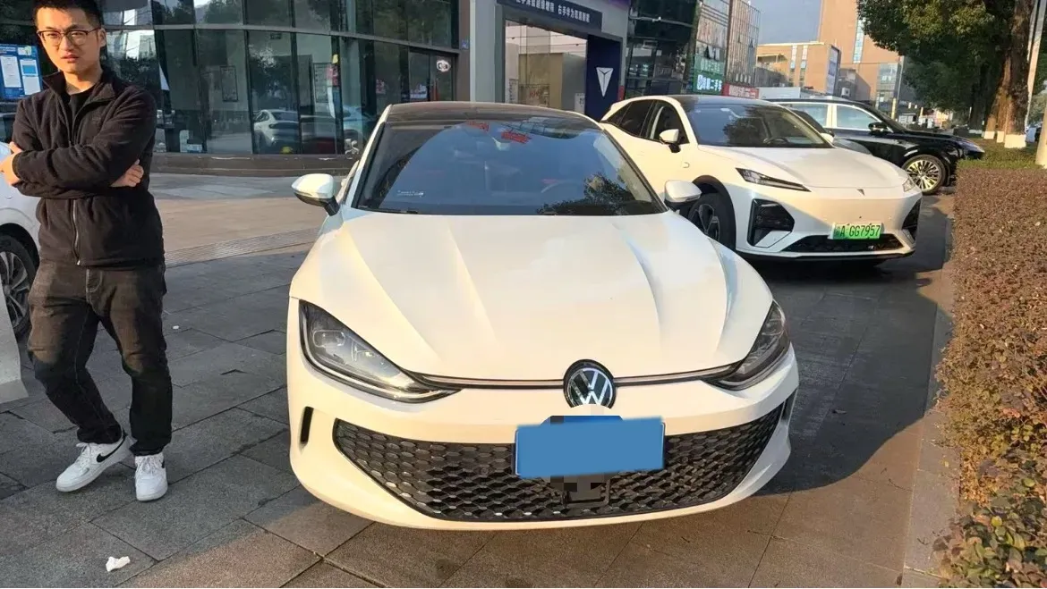 2024 Volkswagen Lamando 1.4T 150HP L4 7DCT,autocango,china used car exporter,china ev exporter,chinese used car exporter,chinese used ev exporter
