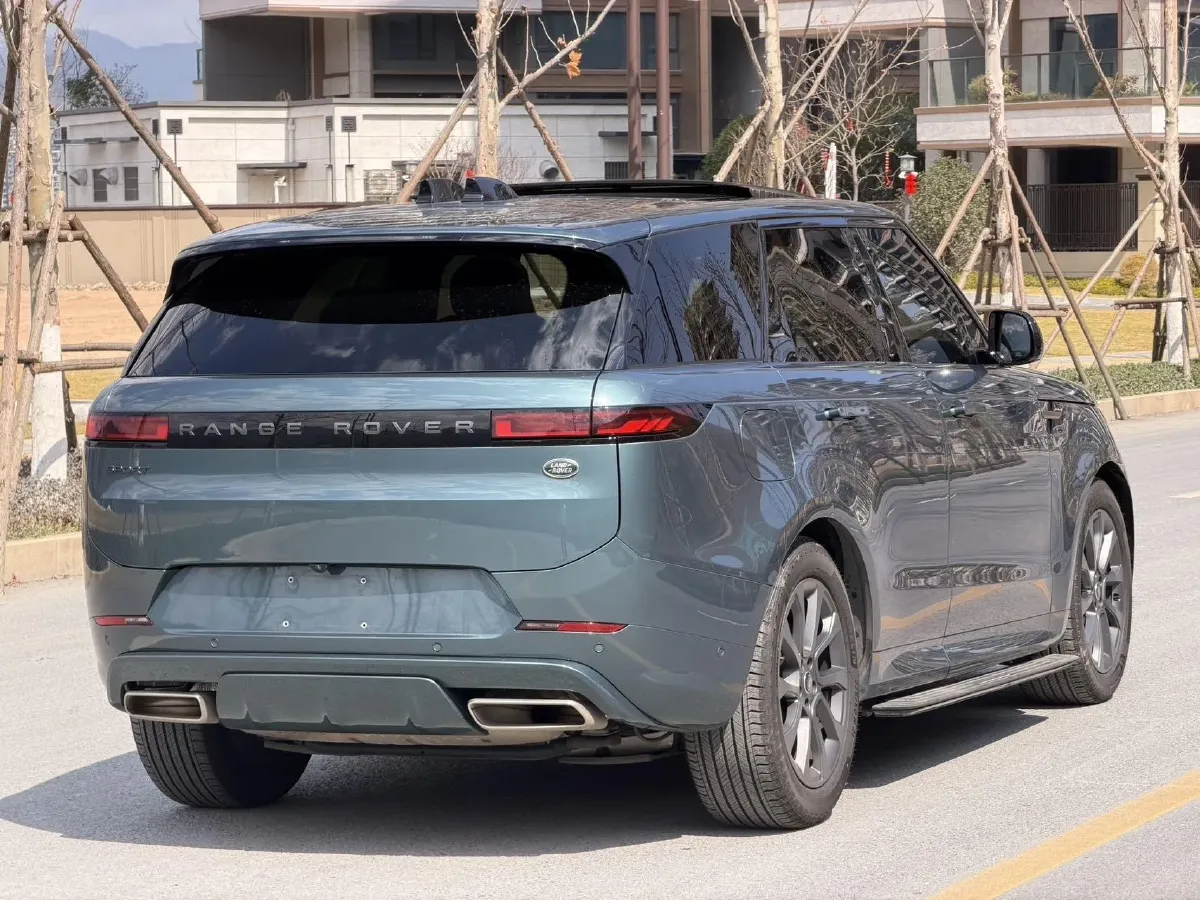 2023 Land Rover Range Rover Sport 3.0T 400HP L6 8AT,autocango,china used car exporter,china ev exporter,chinese used car exporter,chinese used ev exporter