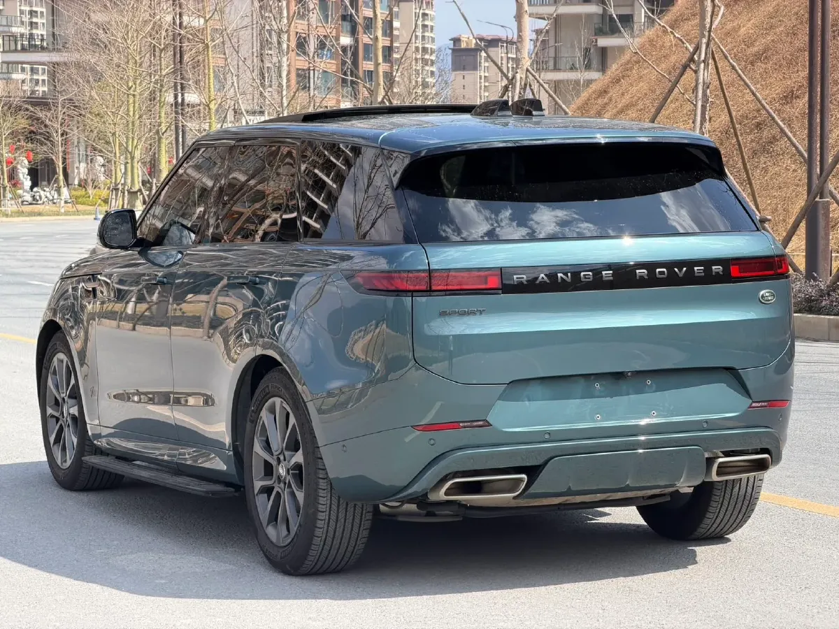 2023 Land Rover Range Rover Sport 3.0T 400HP L6 8AT,autocango,china used car exporter,china ev exporter,chinese used car exporter,chinese used ev exporter