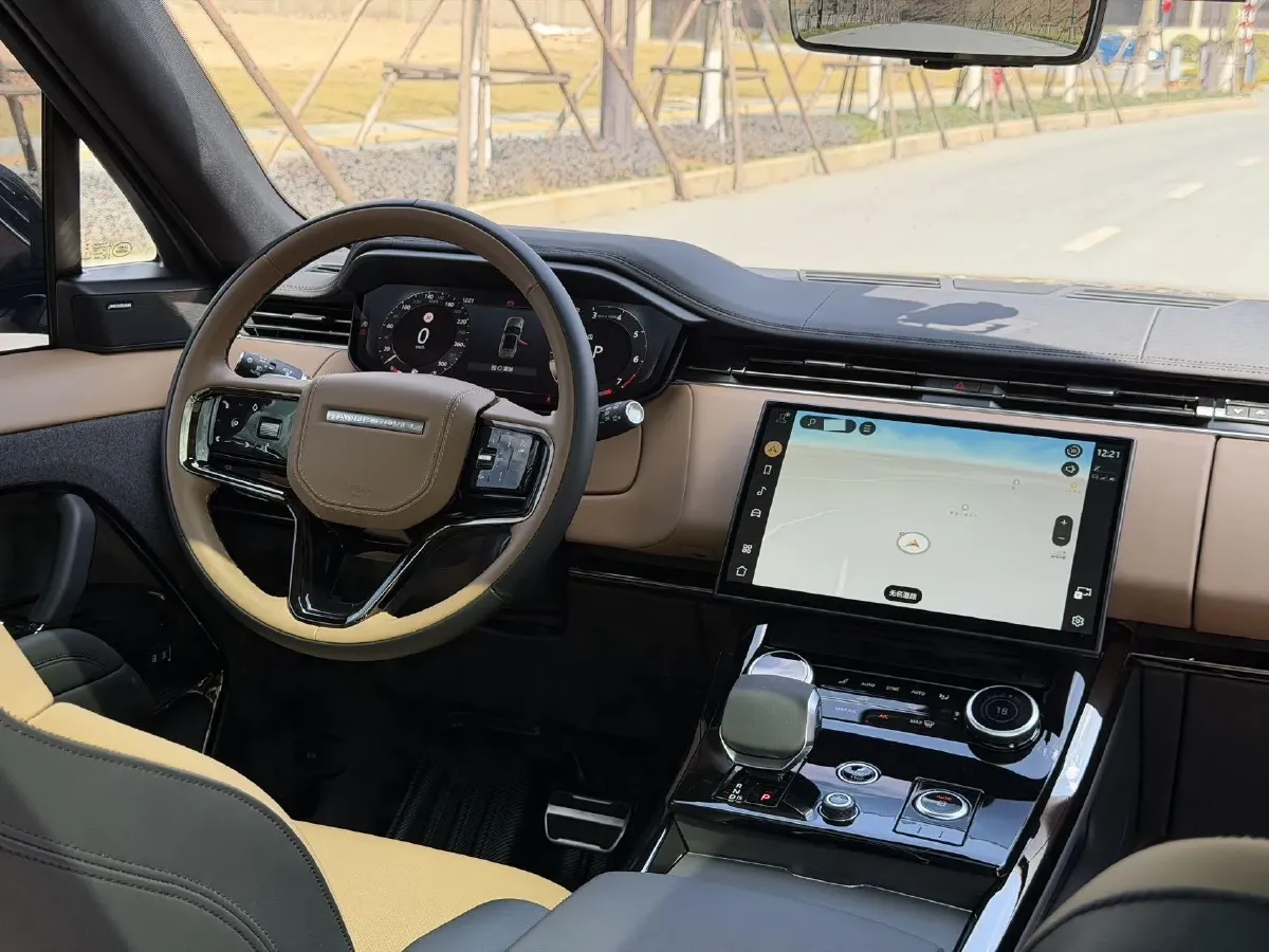 2023 Land Rover Range Rover Sport 3.0T 400HP L6 8AT,autocango,china used car exporter,china ev exporter,chinese used car exporter,chinese used ev exporter