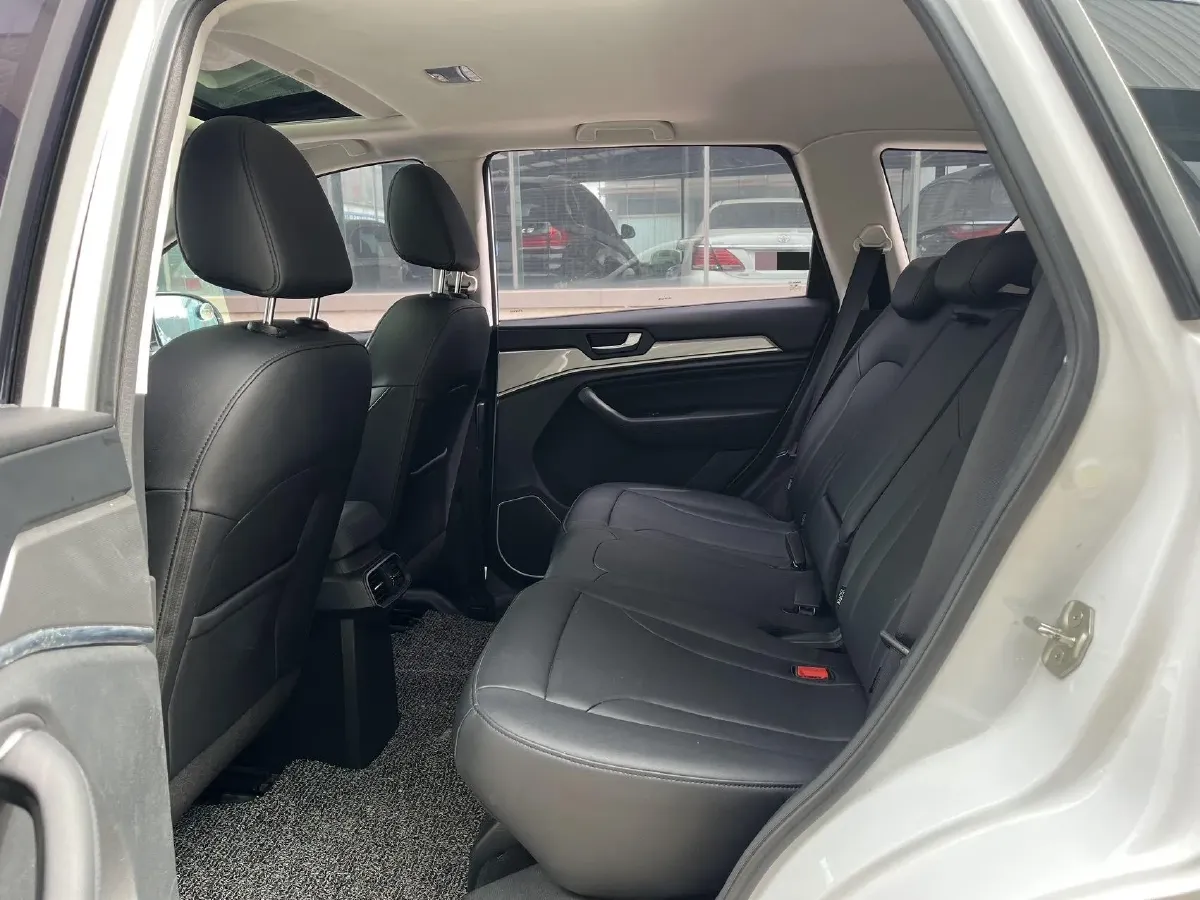 2018 Haval H6 1.5T 150HP L4 6MT,autocango,china used car exporter,china ev exporter,chinese used car exporter,chinese used ev exporter