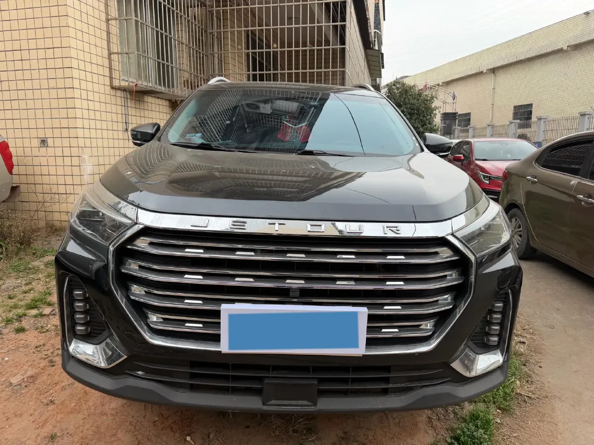 2022 Jetour X90 Plus 1.5T 156HP L4 6MT,autocango,china used car exporter,china ev exporter,chinese used car exporter,chinese used ev exporter