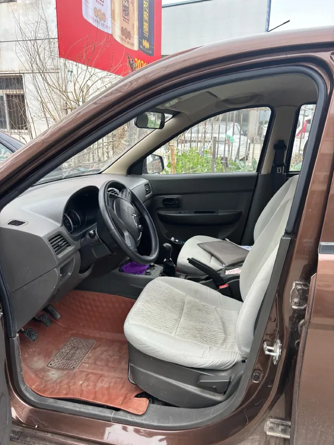 2018 WuLing HongGuang 1.2L 82HP L4 5MT,autocango,china used car exporter,china ev exporter,chinese used car exporter,chinese used ev exporter