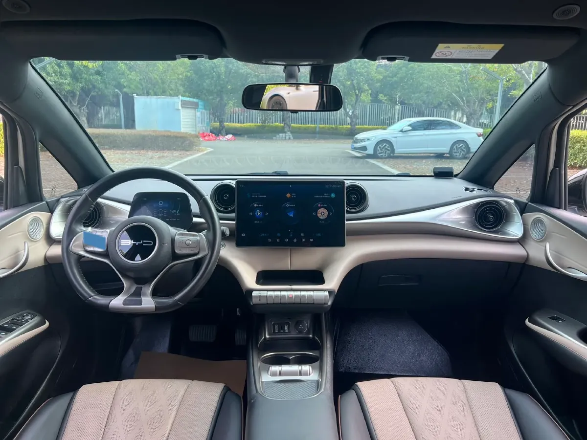 2023 BYD Dolphin BEV 44.928KWH,autocango,china used car exporter,china ev exporter,chinese used car exporter,chinese used ev exporter