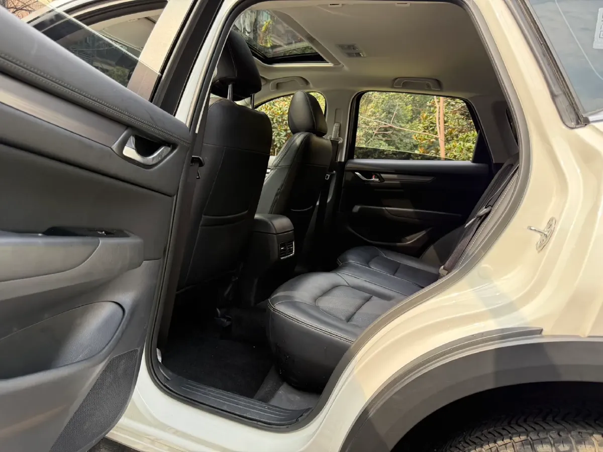 2022 Hyundai Tucson 2.0L 150HP L4 6AT Hybrid,autocango,china used car exporter,china ev exporter,chinese used car exporter,chinese used ev exporter