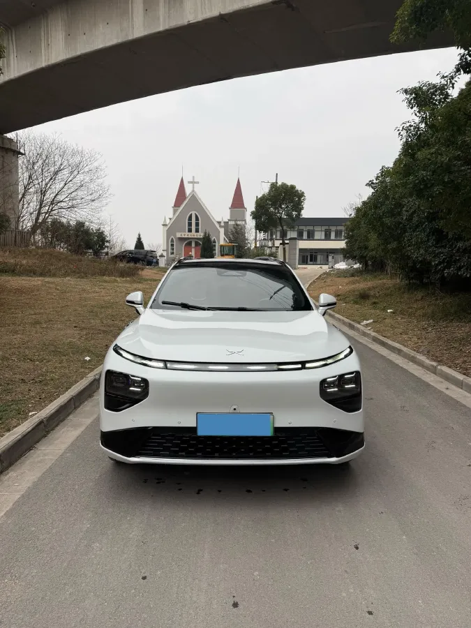 2022 Xpeng G9 BEV 78.2KWH,autocango,china used car exporter,china ev exporter,chinese used car exporter,chinese used ev exporter
