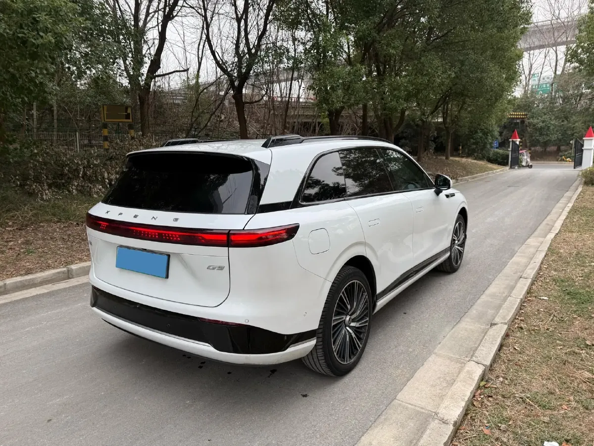 2022 Xpeng G9 BEV 78.2KWH,autocango,china used car exporter,china ev exporter,chinese used car exporter,chinese used ev exporter