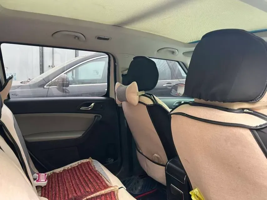 2017 Skoda Yeti 1.4T 150HP L4 7DCT,autocango,china used car exporter,china ev exporter,chinese used car exporter,chinese used ev exporter