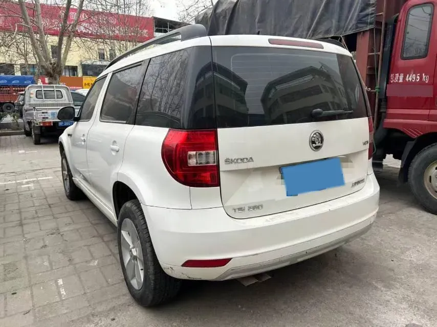 2017 Skoda Yeti 1.4T 150HP L4 7DCT,autocango,china used car exporter,china ev exporter,chinese used car exporter,chinese used ev exporter