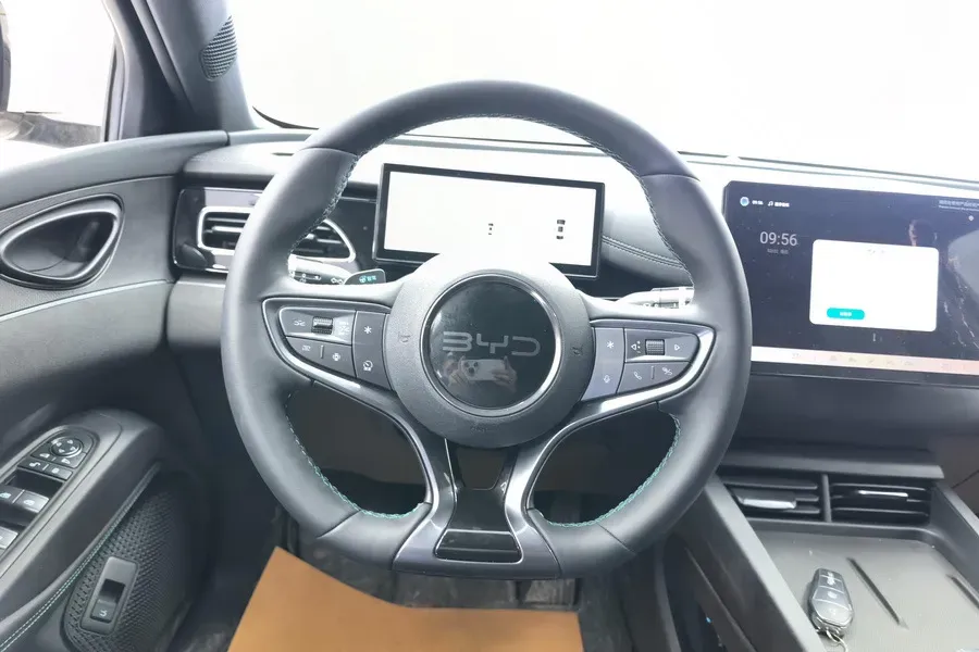 2025 BYD Seal06 1.5L 101HP L4 E-CVT PHEV 10.08KWH,autocango,china used car exporter,china ev exporter,chinese used car exporter,chinese used ev exporter