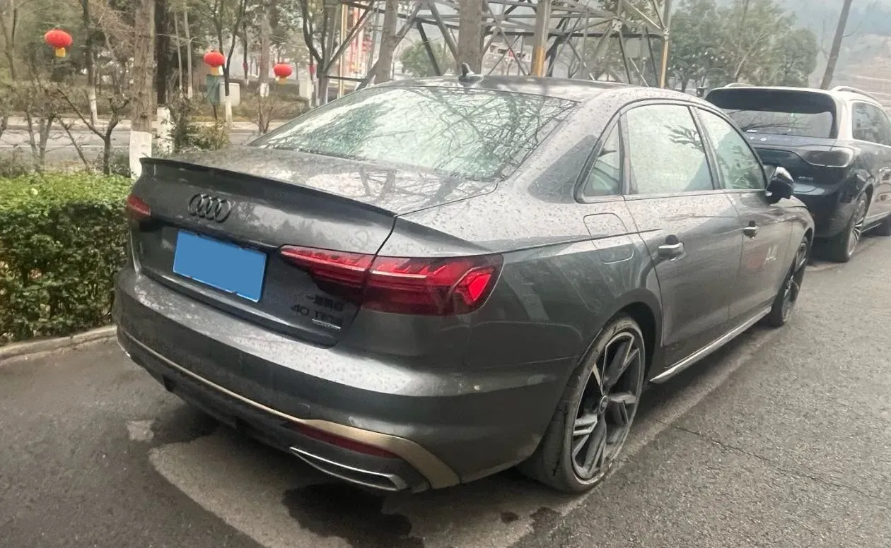 2024 Audi A4L 2.0T 190HP L4 7DCT,autocango,china used car exporter,china ev exporter,chinese used car exporter,chinese used ev exporter
