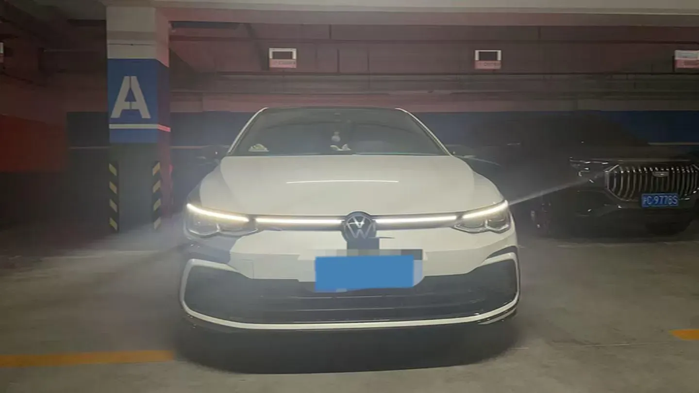 2023 Volkswagen Golf 1.4T 150HP L4 7DCT,autocango,china used car exporter,china ev exporter,chinese used car exporter,chinese used ev exporter