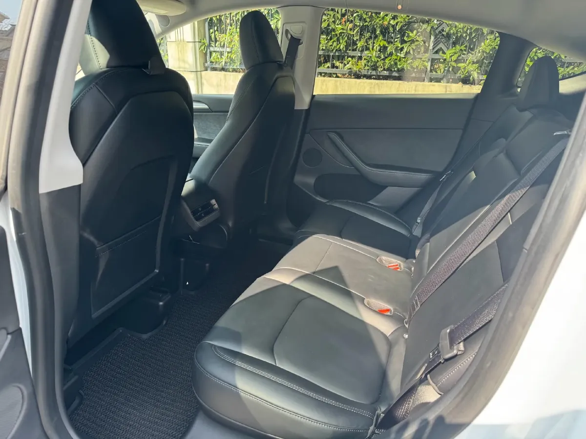 2022 BMW 3 Series 2.0T 184HP L4 8AT,autocango,china used car exporter,china ev exporter,chinese used car exporter,chinese used ev exporter