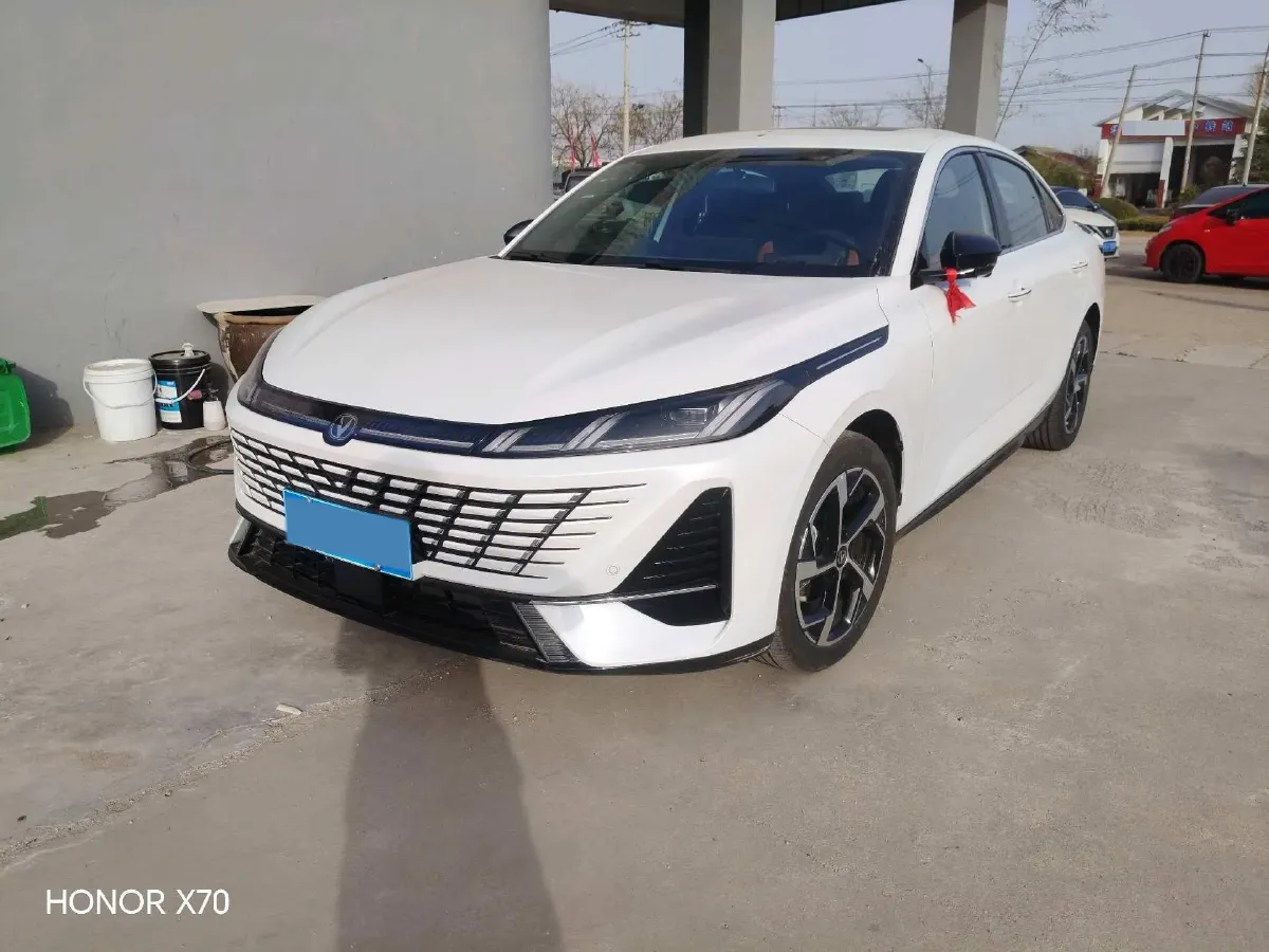 2026 ChangAn Eado 1.5T 192HP L4 7DCT,autocango,china used car exporter,china ev exporter,chinese used car exporter,chinese used ev exporter