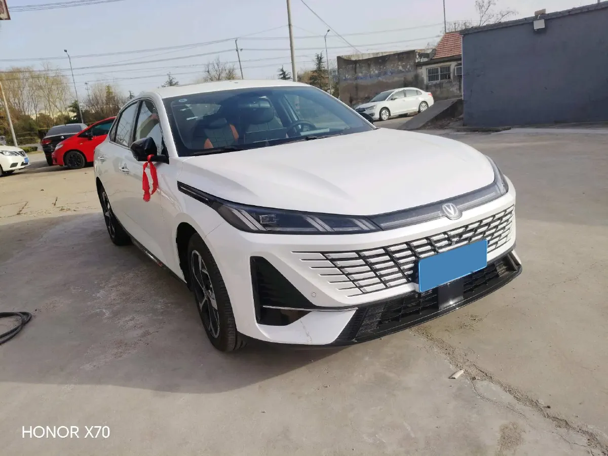 2026 ChangAn Eado 1.5T 192HP L4 7DCT,autocango,china used car exporter,china ev exporter,chinese used car exporter,chinese used ev exporter