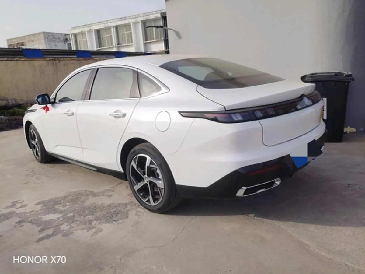 2026 ChangAn Eado 1.5T 192HP L4 7DCT,autocango,china used car exporter,china ev exporter,chinese used car exporter,chinese used ev exporter