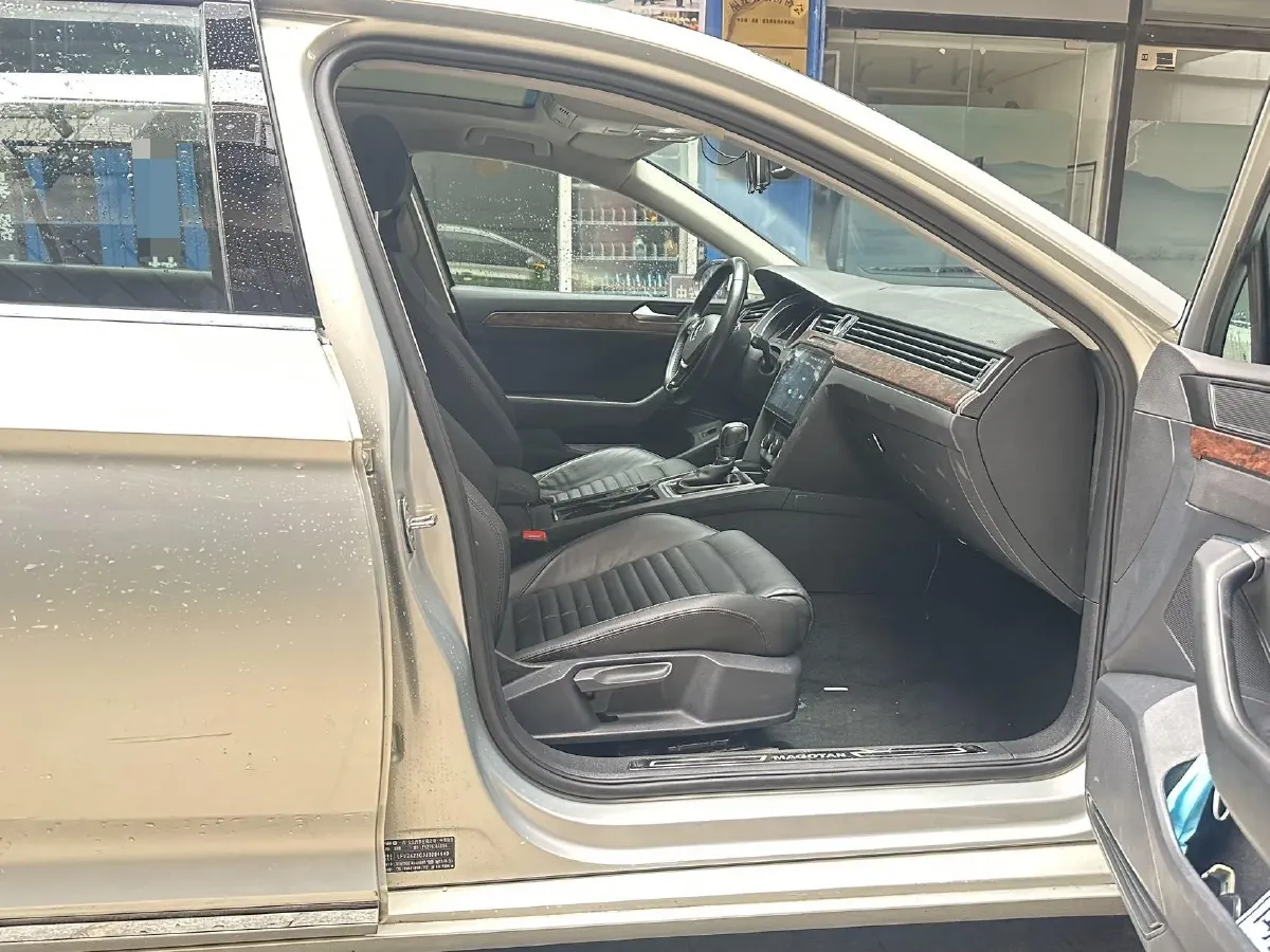 2018 Volkswagen Magotan 1.4T 150HP L4 7DCT,autocango,china used car exporter,china ev exporter,chinese used car exporter,chinese used ev exporter