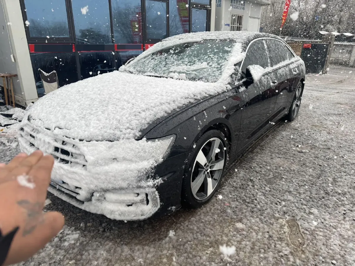 2023 Audi A6L 2.0T 245HP L4 7DCT,autocango,china used car exporter,china ev exporter,chinese used car exporter,chinese used ev exporter