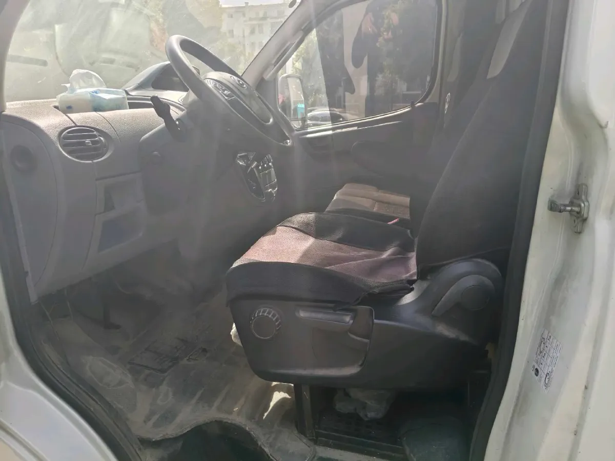 2020 Golden Dragon Sea Lion 1.8L 133HP L4 5MT,autocango,china used car exporter,china ev exporter,chinese used car exporter,chinese used ev exporter