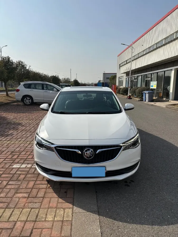 2020 Buick Encore 1.0T 125HP L3 6AT,autocango,china used car exporter,china ev exporter,chinese used car exporter,chinese used ev exporter