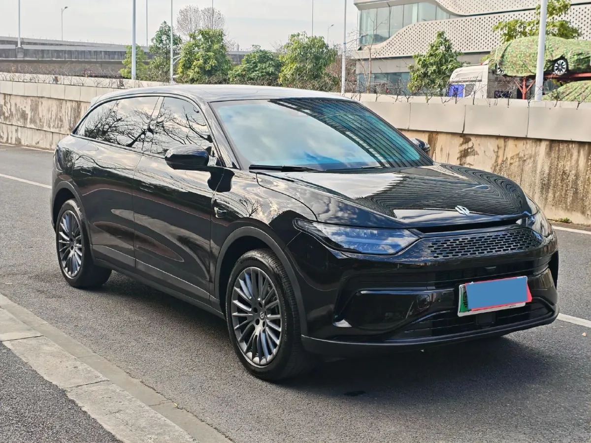 2024 Leapmotor C11 1.5L 95HP L4 REEV 30.1KWH,autocango,china used car exporter,china ev exporter,chinese used car exporter,chinese used ev exporter