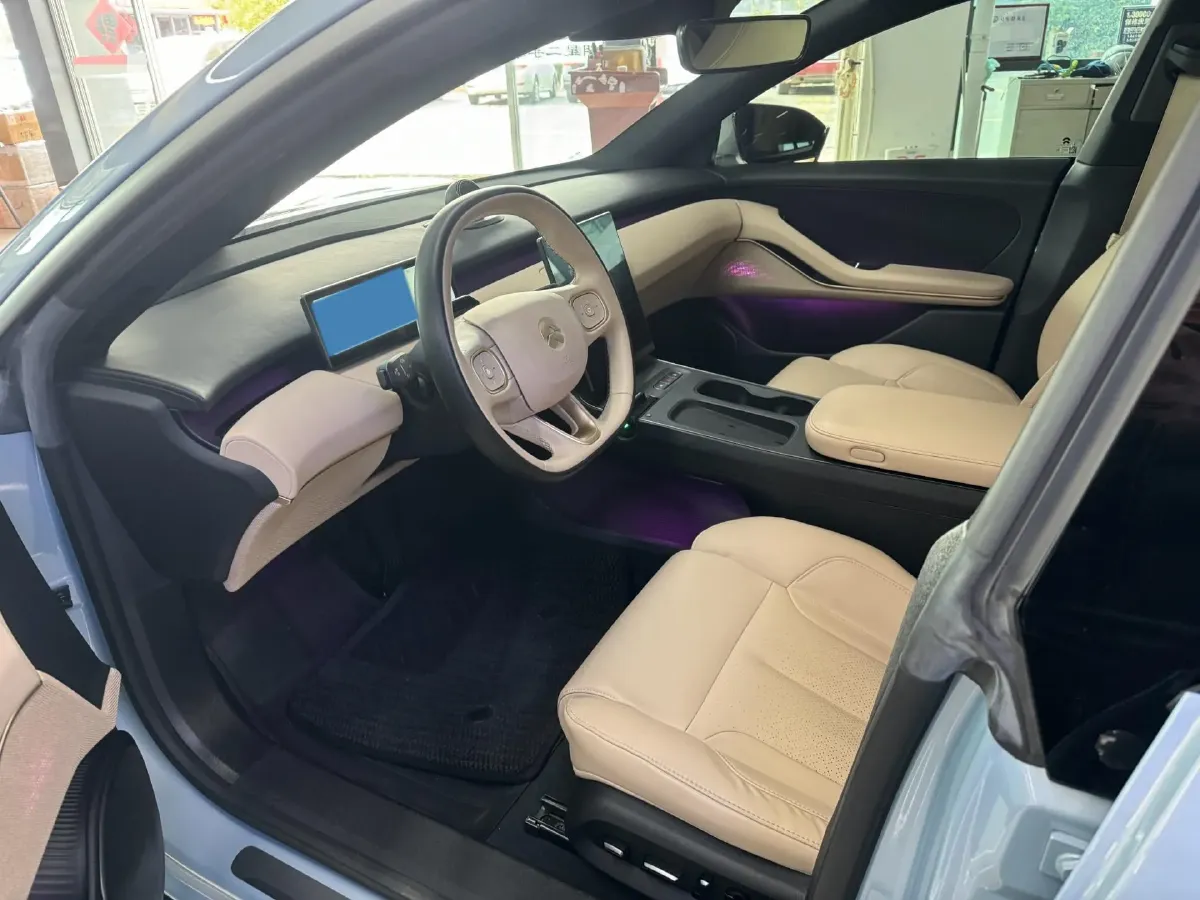 2022 JunTian HeiWuShi Youth 2.0T 203HP L4 6AT,autocango,china used car exporter,china ev exporter,chinese used car exporter,chinese used ev exporter