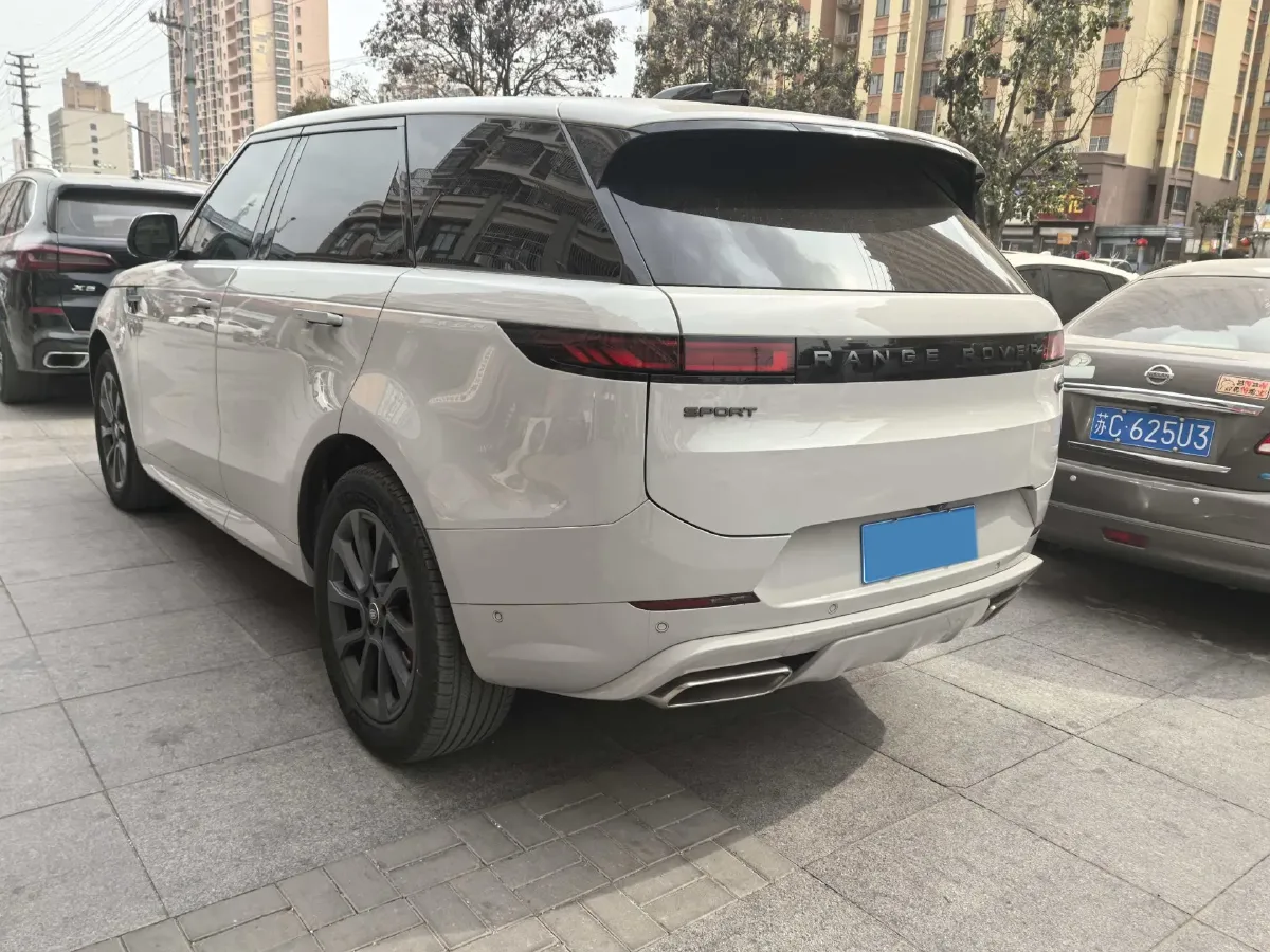 2024 Land Rover Range Rover Sport 3.0T 400HP L6 8AT,autocango,china used car exporter,china ev exporter,chinese used car exporter,chinese used ev exporter