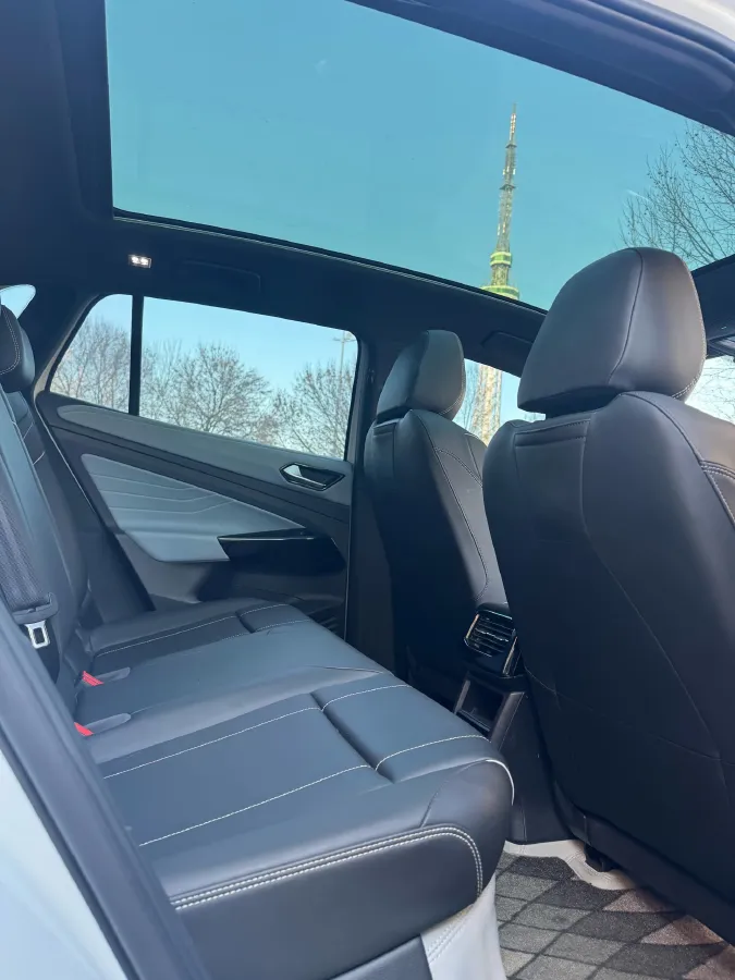 2025 Volkswagen ID.4 X BEV 52.8KWH,autocango,china used car exporter,china ev exporter,chinese used car exporter,chinese used ev exporter